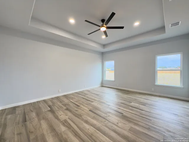 $419,999 | 105 Merion Lane, La Vernia, TX 78121