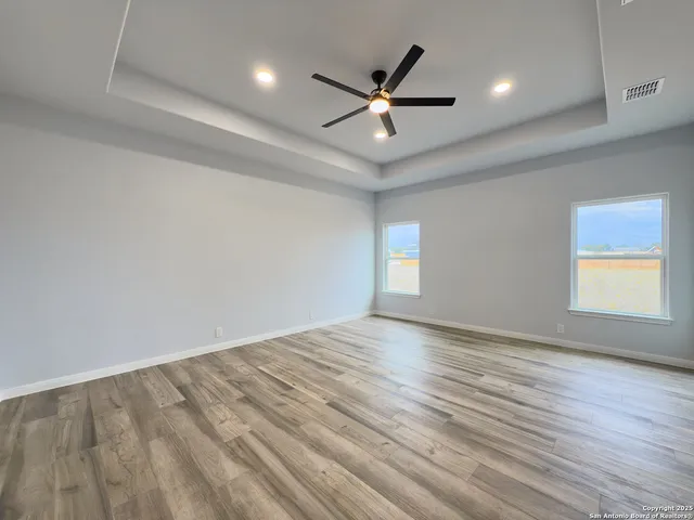 $419,999 | 105 Merion Lane, La Vernia, TX 78121