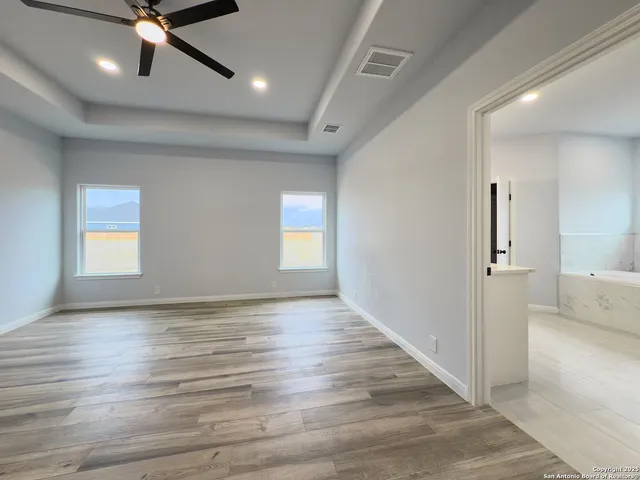 $419,999 | 105 Merion Lane, La Vernia, TX 78121