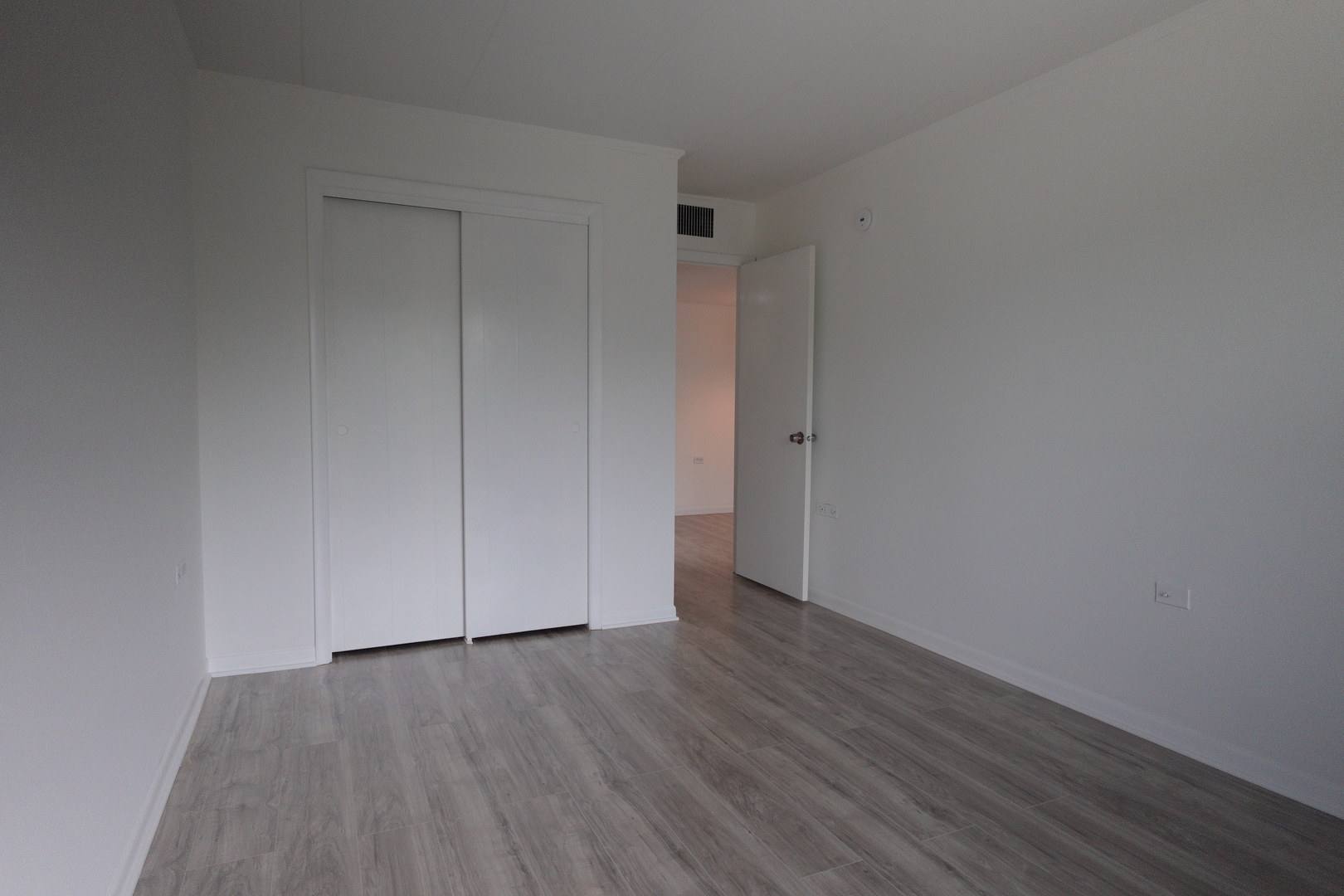 940 Holbrook Road, Unit 32C Homewood, IL 60430 - Photo 11 of 20