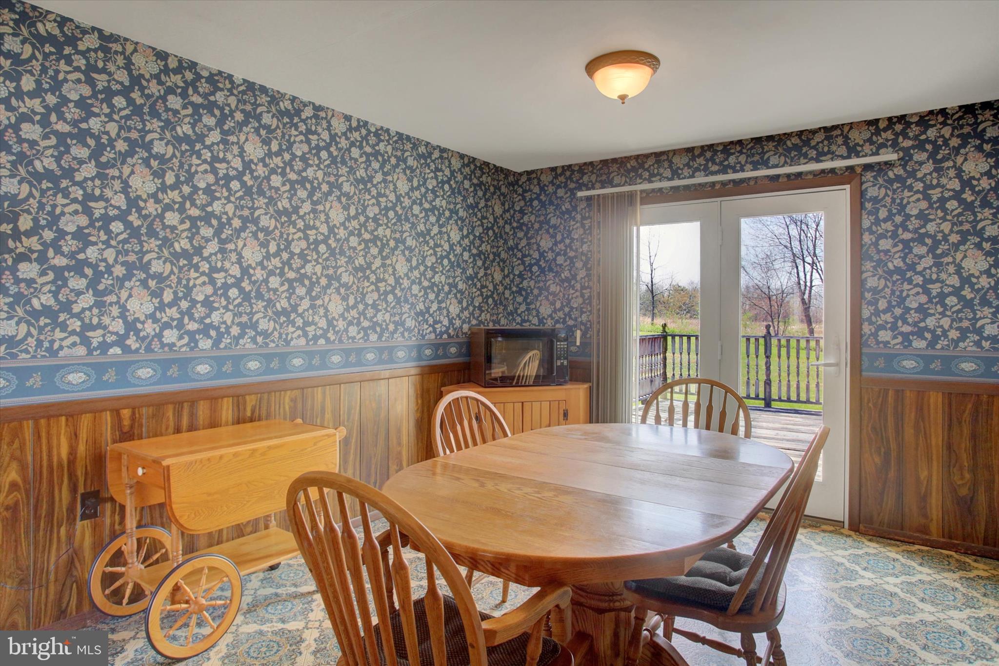1000 Sawmill Road Warfordsburg, PA 17267 - Photo 10 of 37 Dining Room