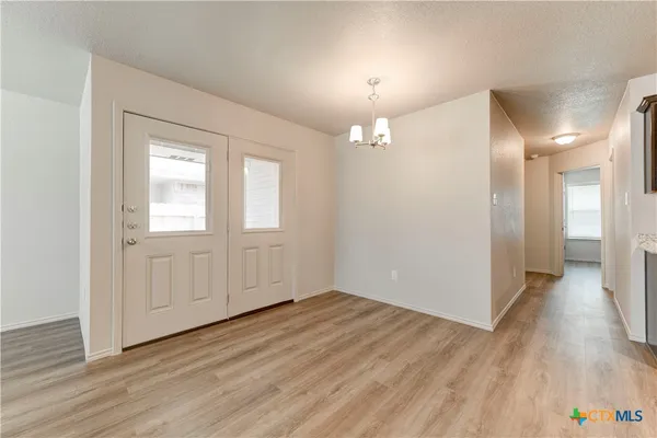 a view of utility room