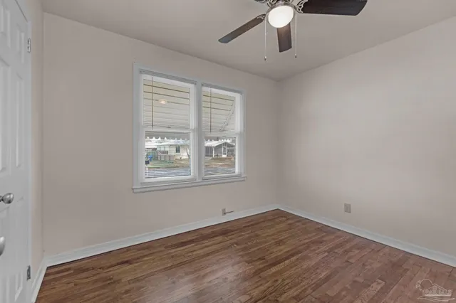 $1,950 | 303 Southeast Gilliland Road, Pensacola, FL 32507