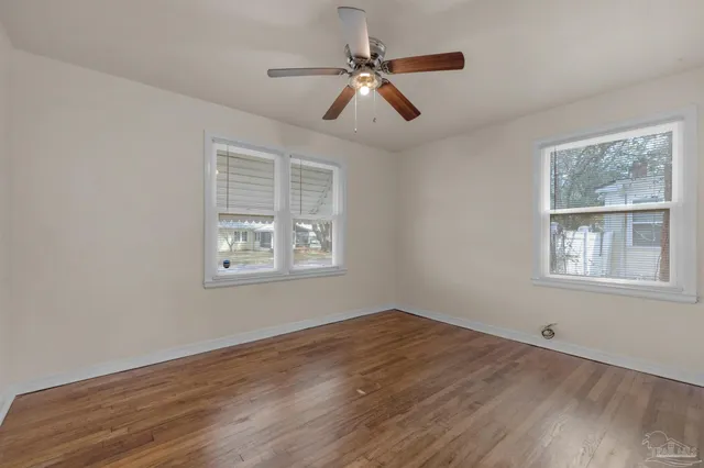 $1,950 | 303 Southeast Gilliland Road, Pensacola, FL 32507