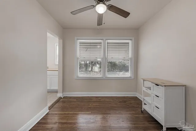 $2,000 | 303 Southeast Gilliland Road, Pensacola, FL 32507