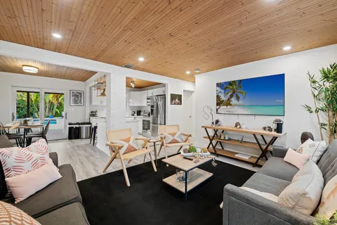 $649,000 | 1813 Southwest 10th Court, Fort Lauderdale, FL 33312