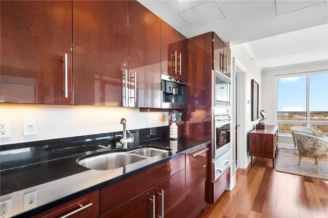 $786,000 | 1 Tower Drive, Unit 1106, Portsmouth, RI 02871