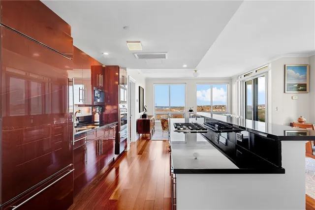 $786,000 | 1 Tower Drive, Unit 1106, Portsmouth, RI 02871