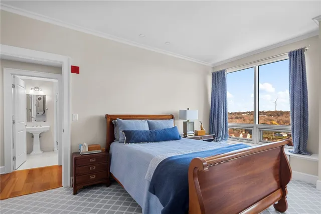 $786,000 | 1 Tower Drive, Unit 1106, Portsmouth, RI 02871