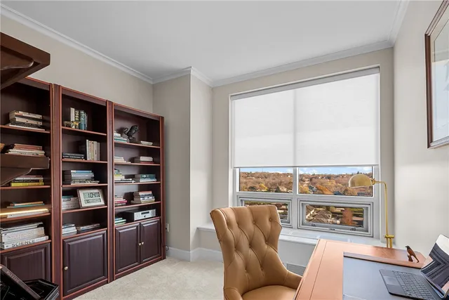 $786,000 | 1 Tower Drive, Unit 1106, Portsmouth, RI 02871