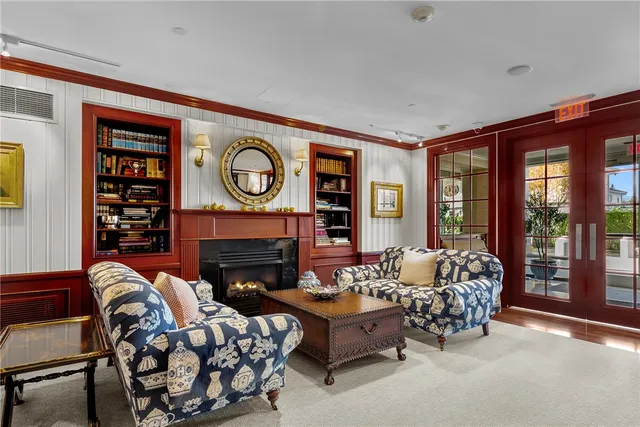 $786,000 | 1 Tower Drive, Unit 1106, Portsmouth, RI 02871