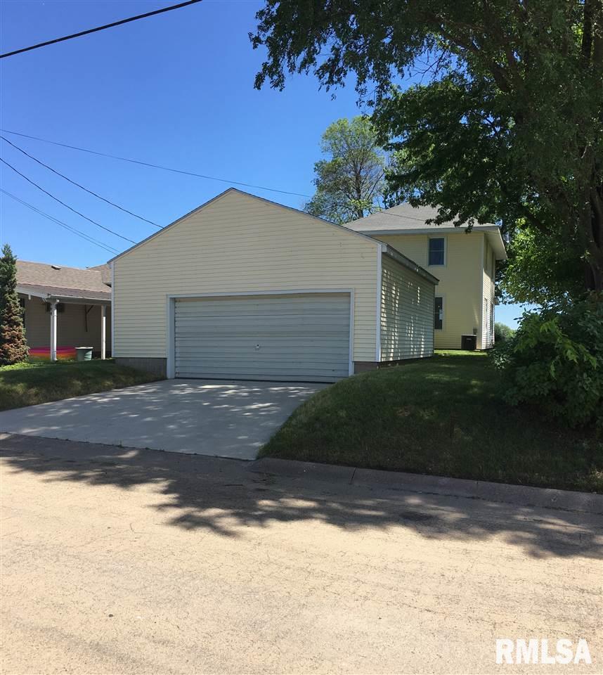 910 River Street Sabula, IA 52070 - Photo 4 of 23 Gallery Image 4