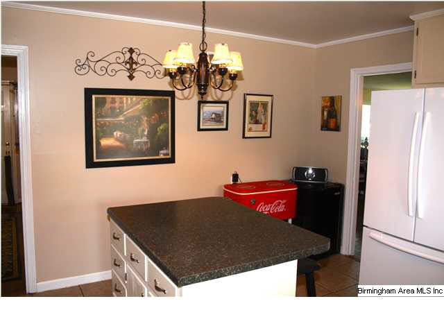 509 Rayburn Road Birmingham, AL 35226 - Photo 12 of 32
