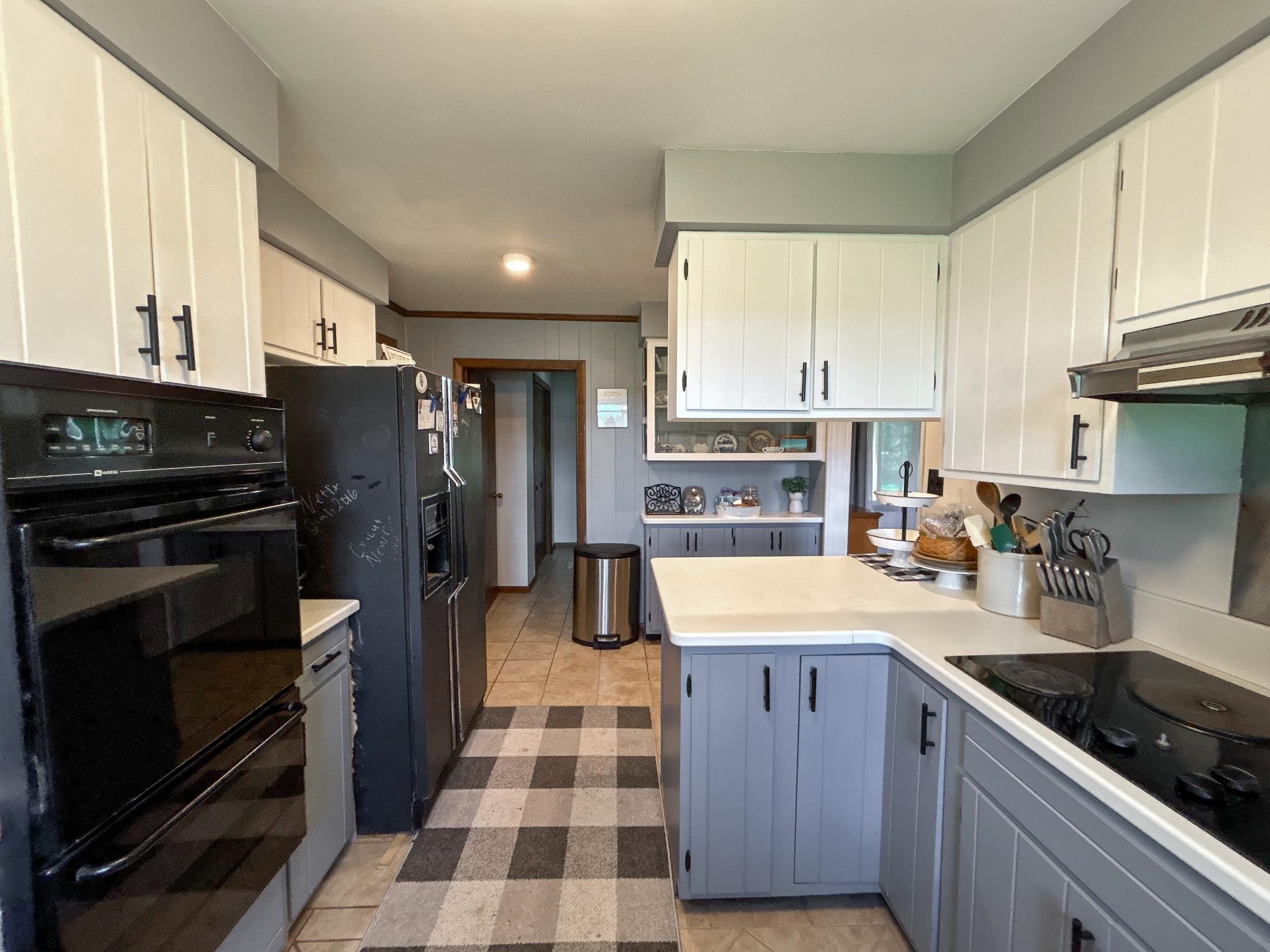 3121 South Kirk Road Vassar, MI 48768 - Photo 11 of 35 50148428-73817e66-b146-455c-b53f-a8771a4d7391.JPG