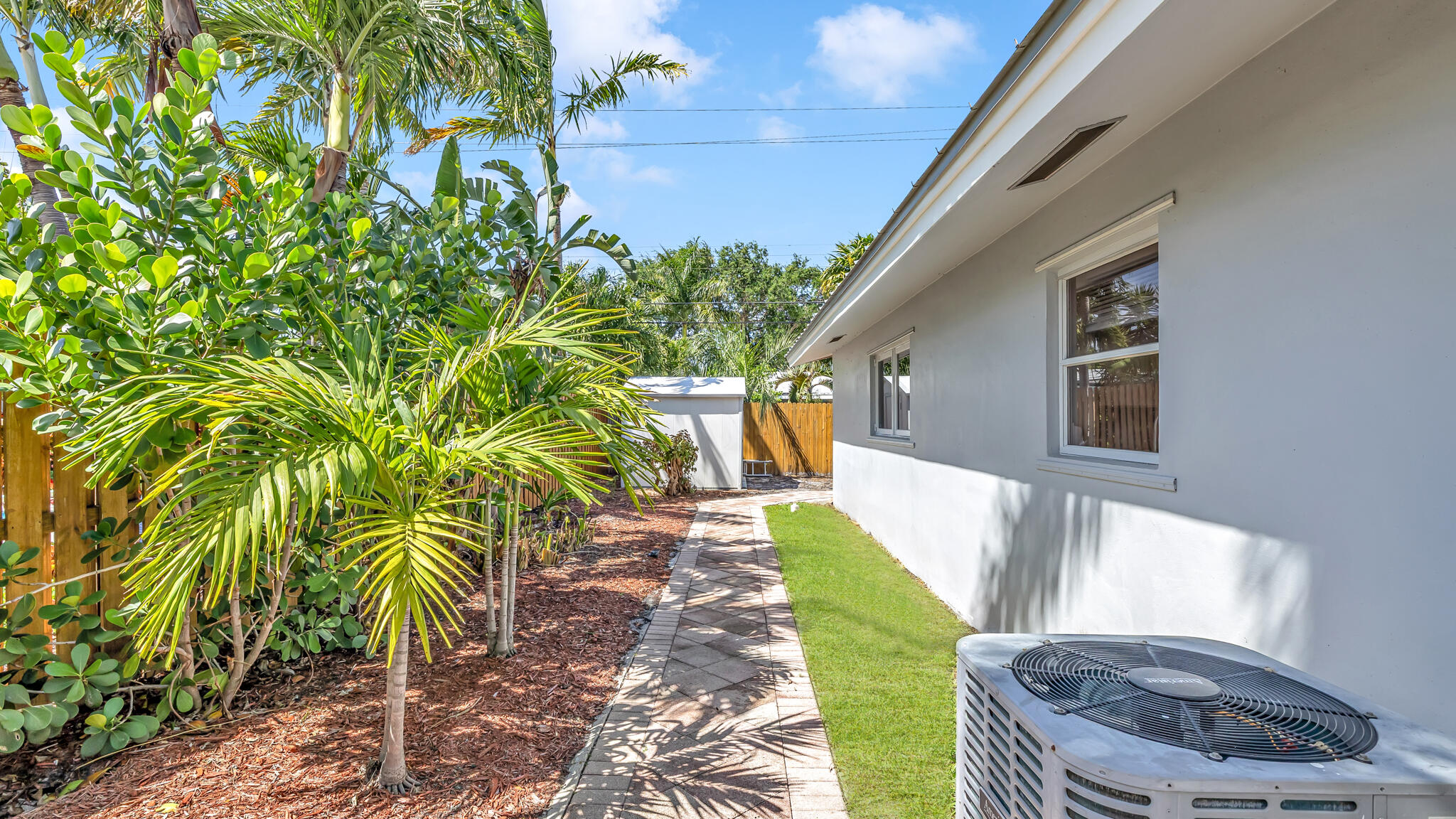 2241 Northeast 33rd Street Lighthouse Point, FL 33064 - Photo 22 of 33 KA-51