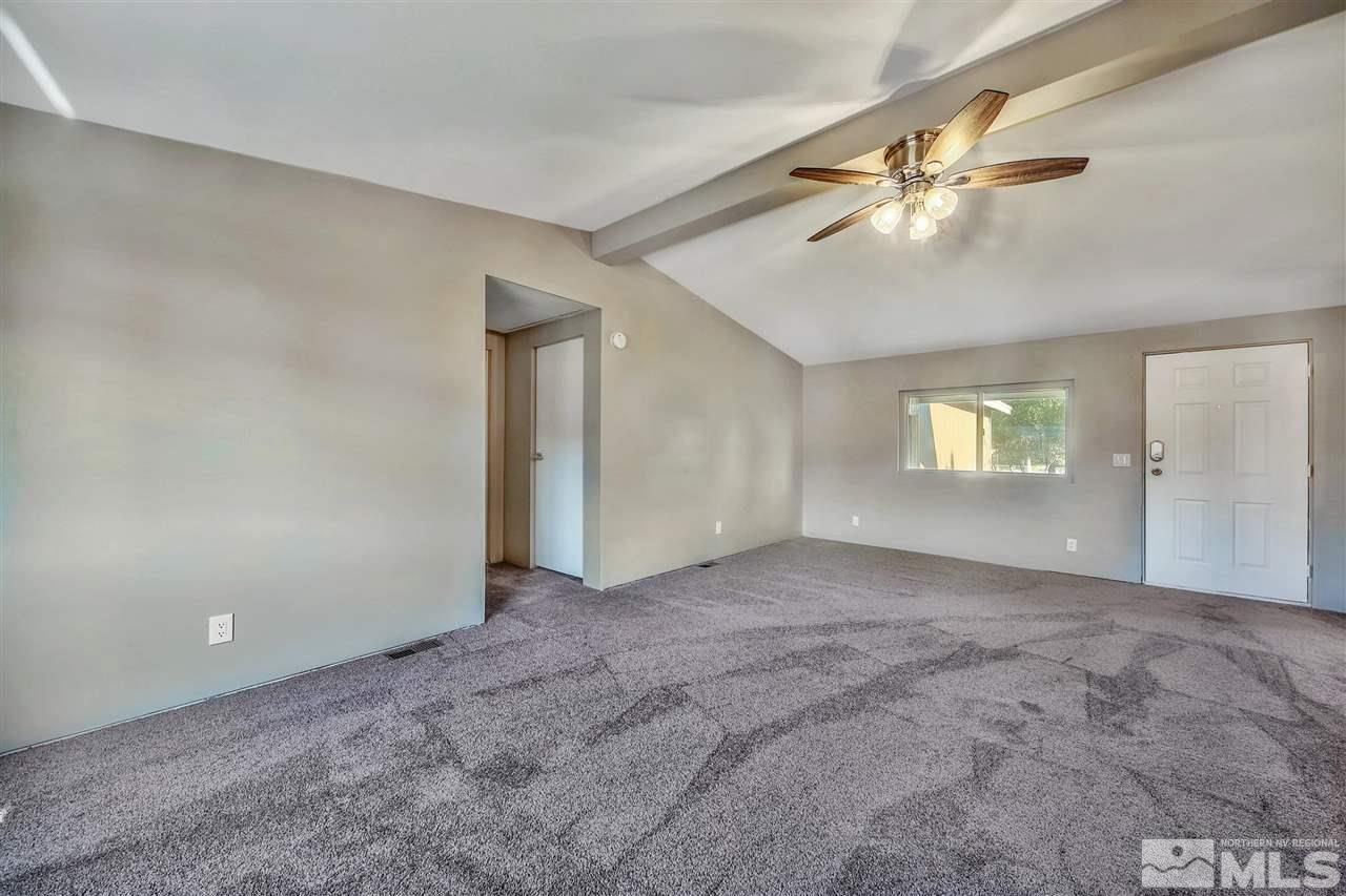 17275 Waxwing Street Reno, NV 89508 - Photo 14 of 17 Photo 14