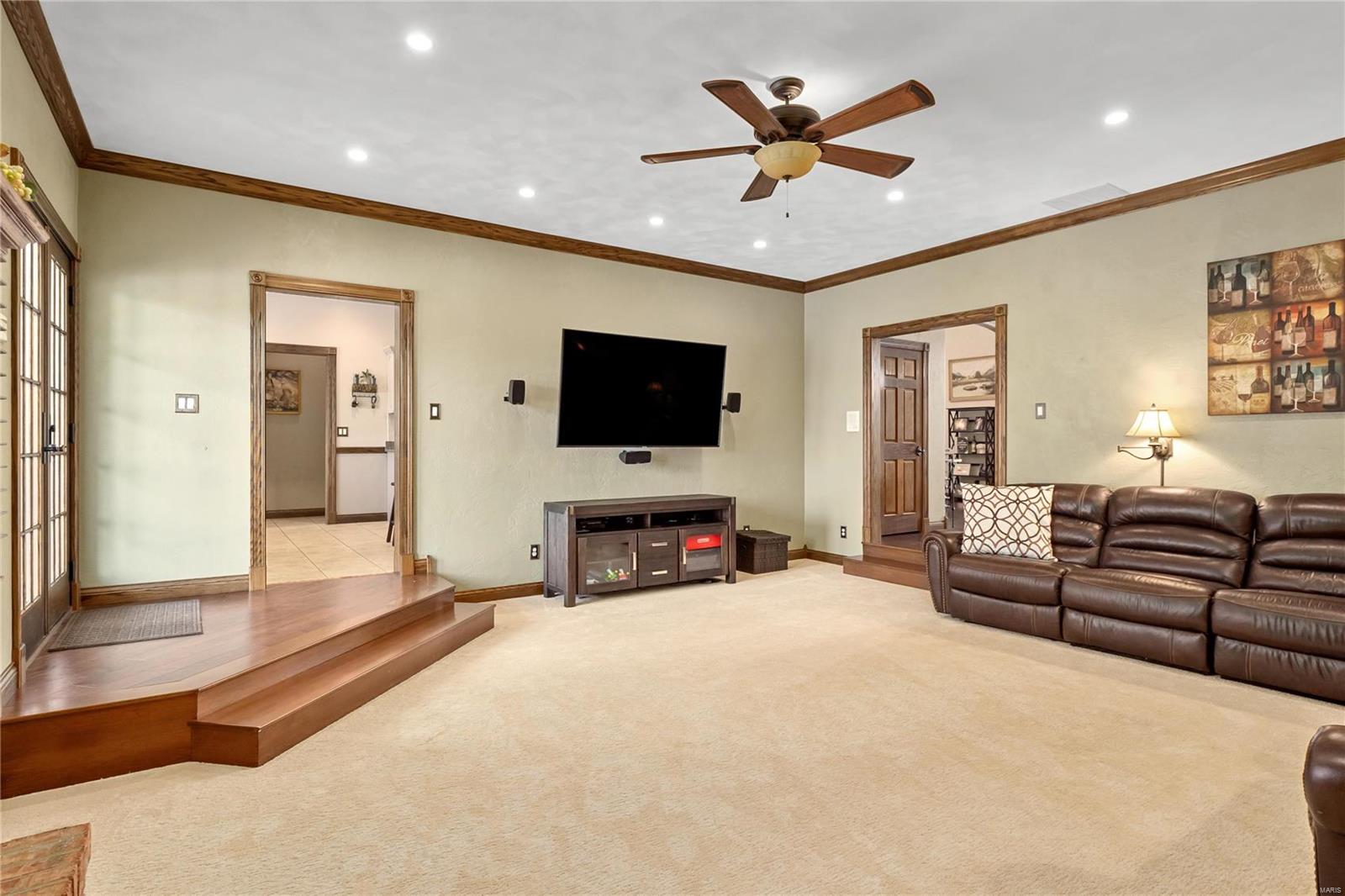 12931 Rose Road Trenton, IL 62293 - Photo 11 of 50