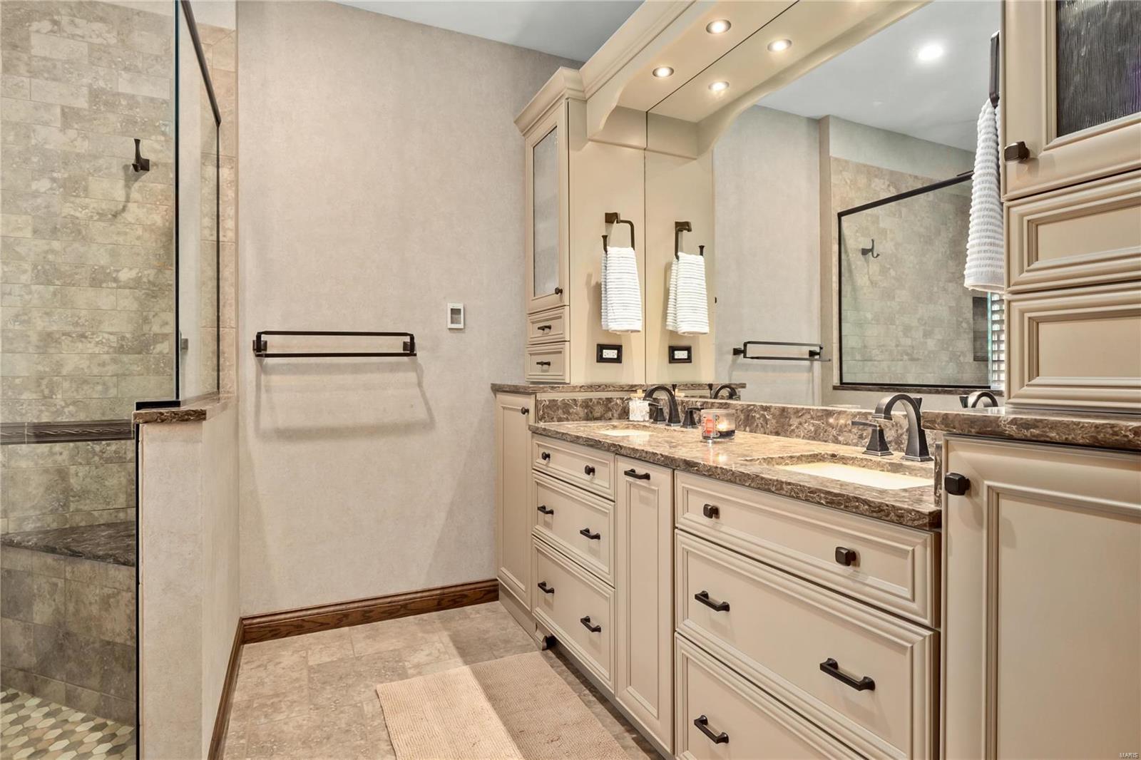 12931 Rose Road Trenton, IL 62293 - Photo 19 of 50