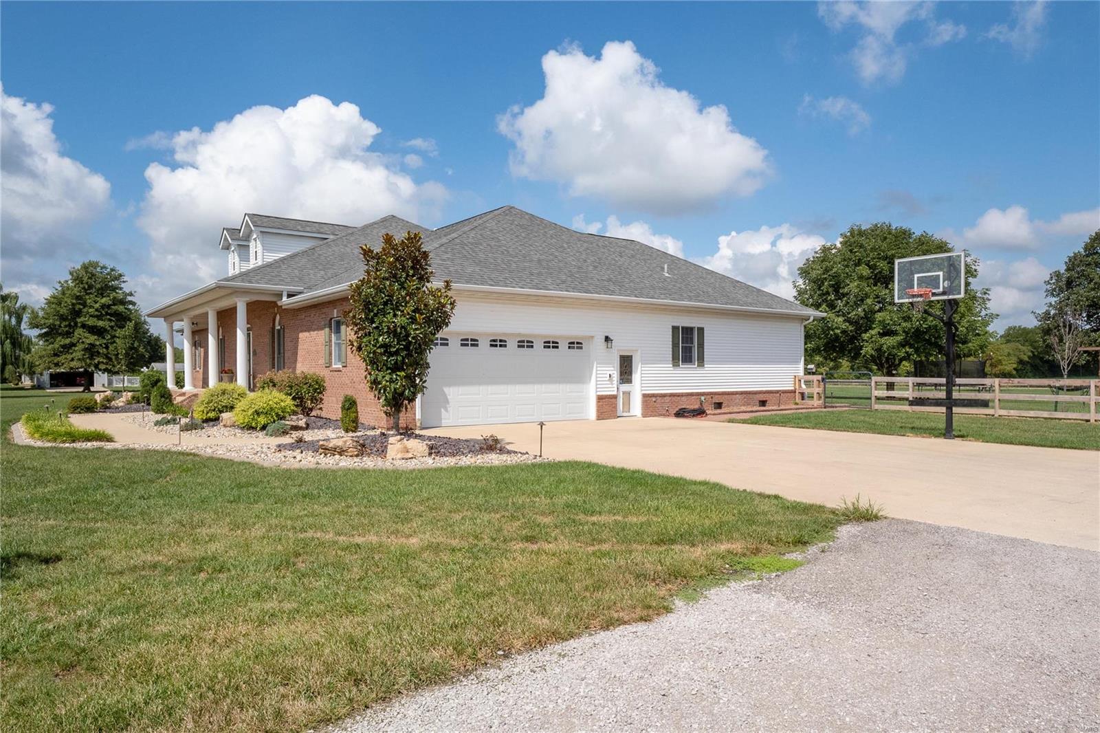 12931 Rose Road Trenton, IL 62293 - Photo 38 of 50