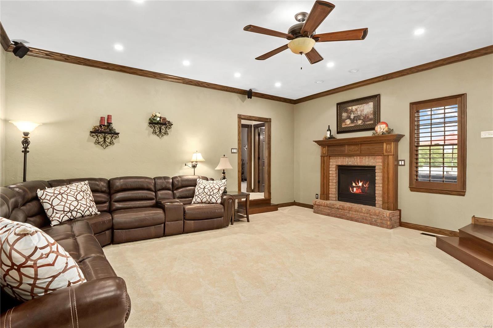 12931 Rose Road Trenton, IL 62293 - Photo 10 of 50
