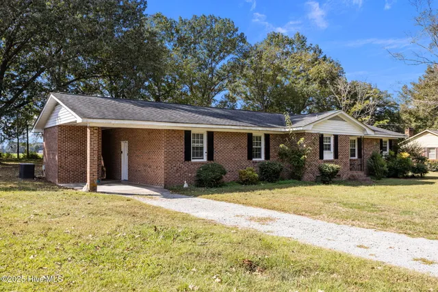 $180,000 | 3718 Thorne Drive, Farmville, NC 27828