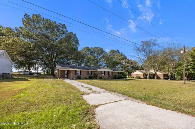 $180,000 | 3718 Thorne Drive, Farmville, NC 27828