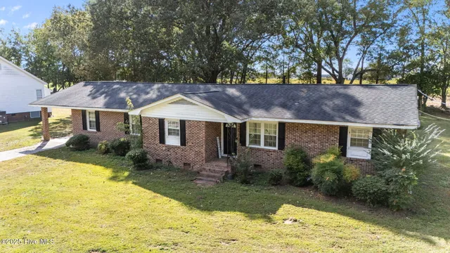 $180,000 | 3718 Thorne Drive, Farmville, NC 27828