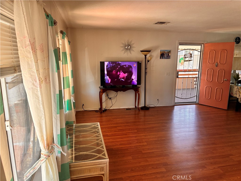 31130 South General Kearny Road, Unit 18 Temecula, CA 92591 - Photo 17 of 37
