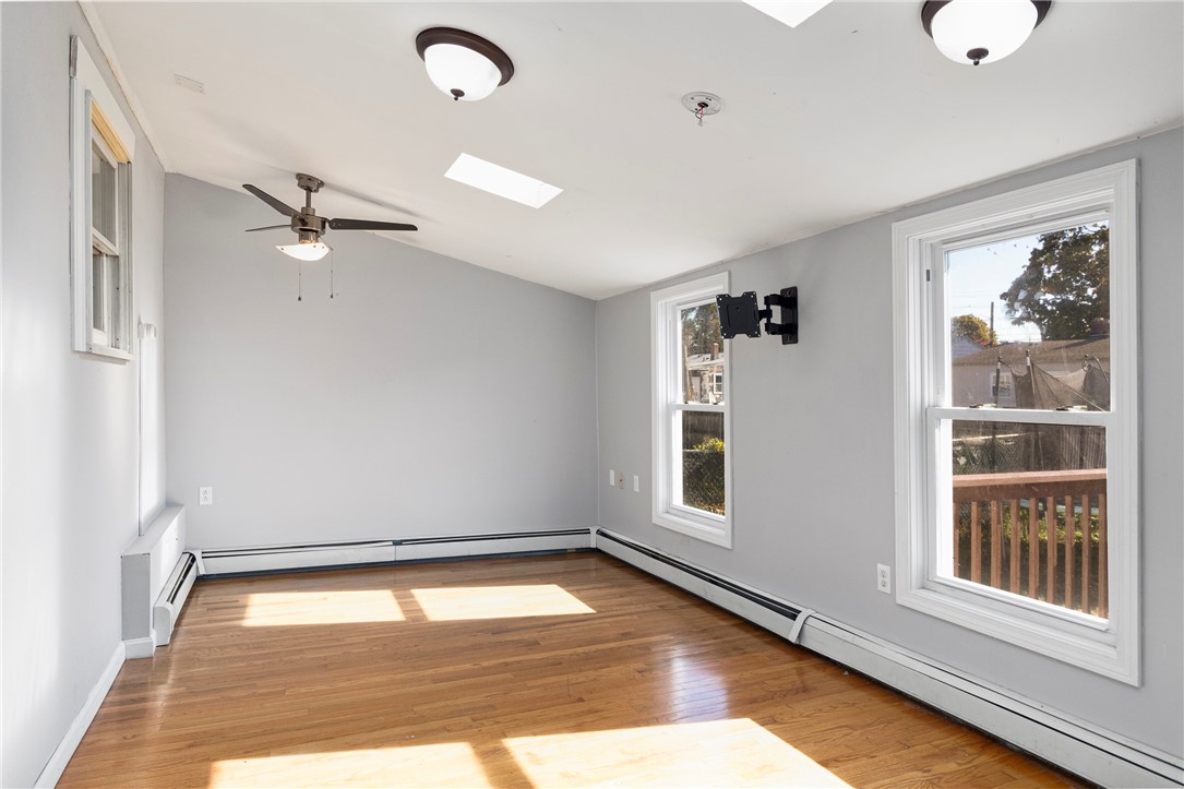 14 Harbourd Road Johnston, RI 02919 - Photo 16 of 25 Gallery Image 16