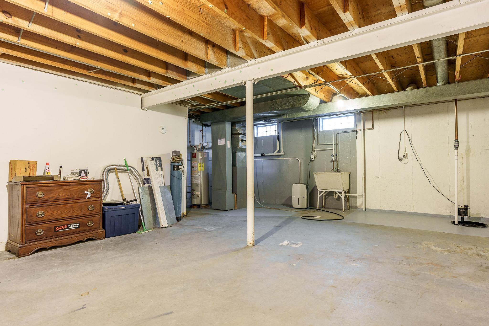 338 Northway Park Road, Unit 6 Machesney Park, IL 61115 - Photo 36 of 38 a view of a storage & utility room