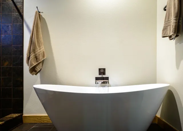 $1,248,000 | 7436 Yosemite Park Way, Yosemite National Park, CA 95389