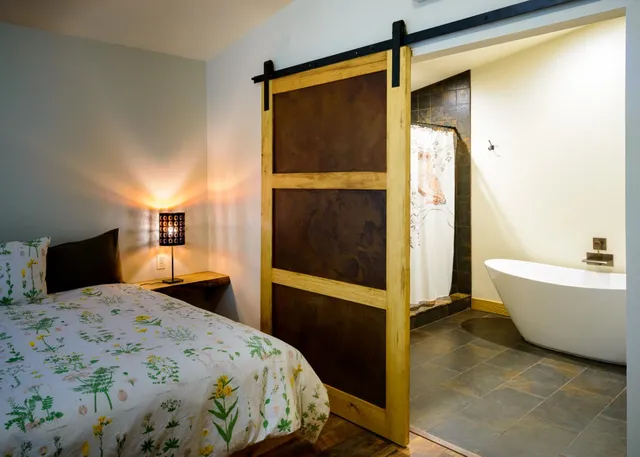 $1,248,000 | 7436 Yosemite Park Way, Yosemite National Park, CA 95389