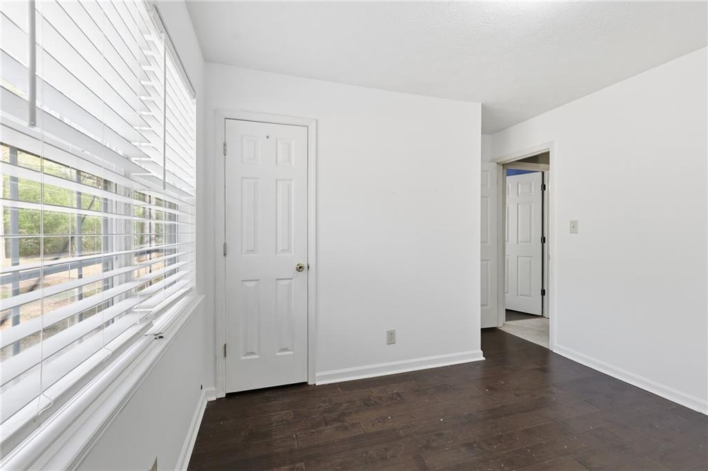 211 Brooks Lane Winder, GA 30680 - Photo 21 of 27 an empty room with a window