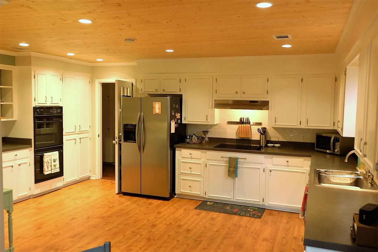 5326 Red Fox Road Jackson, MS 39211 - Photo 6 of 24 Photo 6