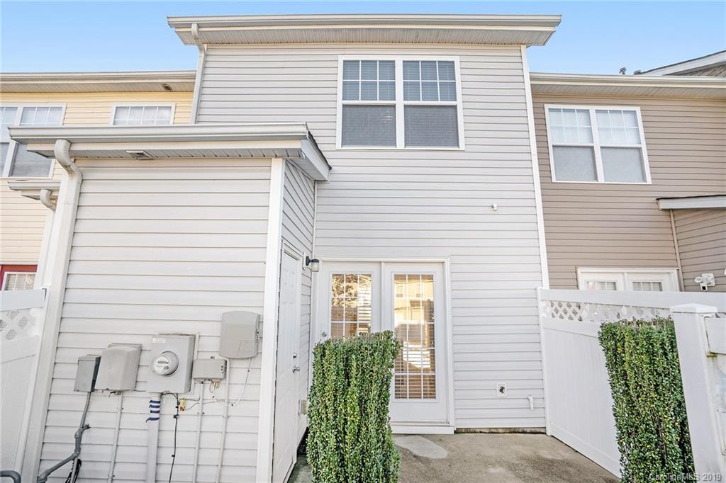 5132 Prosperity Church Road Charlotte, NC 28269 - Photo 29 of 32 a view of entryway door