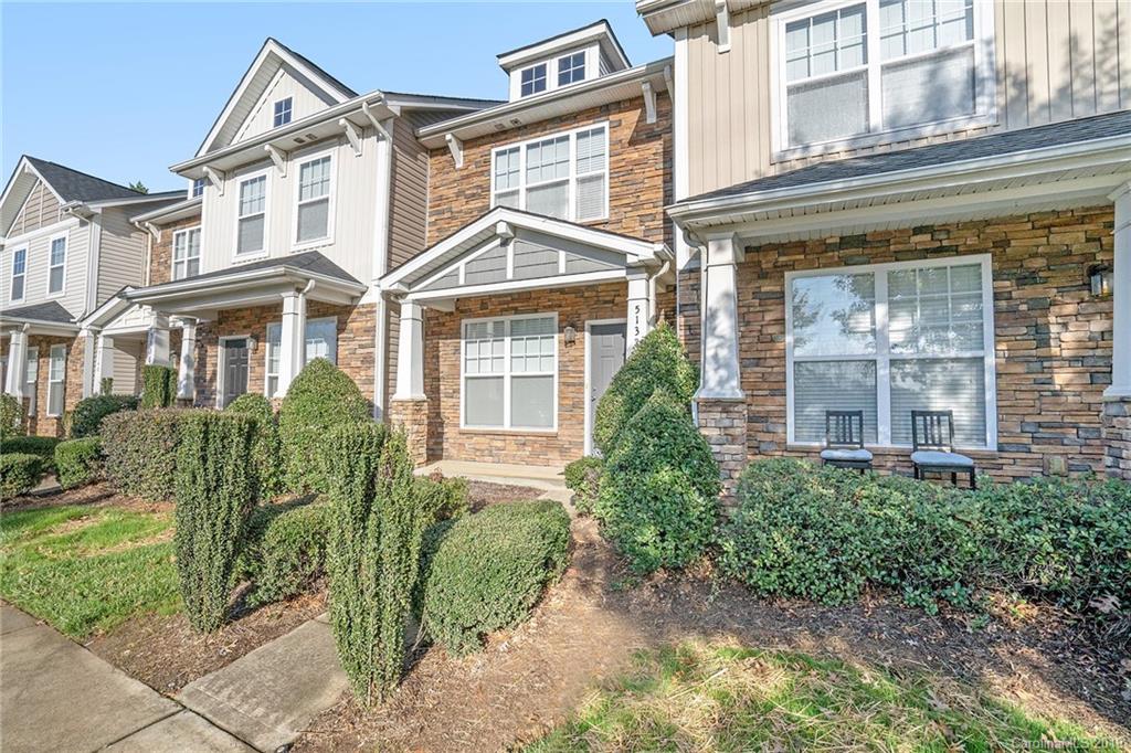 5132 Prosperity Church Road Charlotte, NC 28269 - Photo 31 of 32 front view of a building