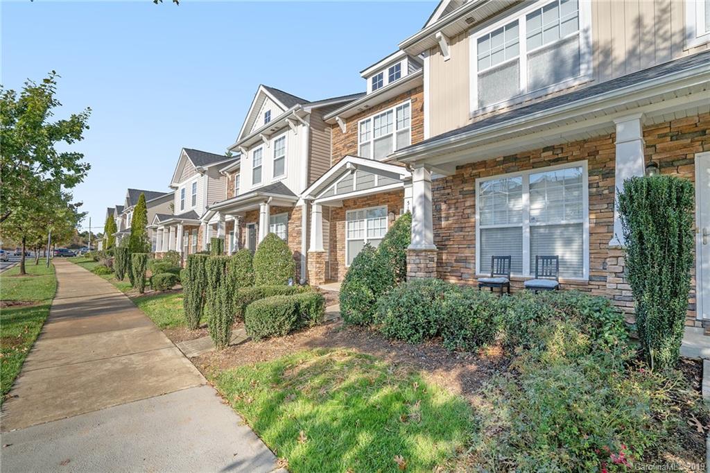 5132 Prosperity Church Road Charlotte, NC 28269 - Photo 32 of 32 front view of a building