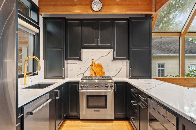 $3,850,000 | 4 Dartmouth Road, Williams Bay, WI 53191