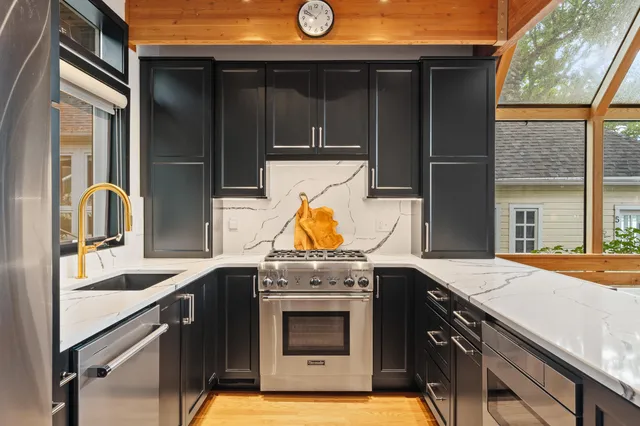 $3,850,000 | 4 Dartmouth Road, Williams Bay, WI 53191