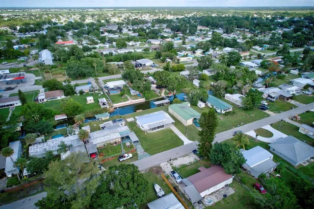 $218,000 | 3523 Southeast 35th Avenue, Okeechobee, FL 34974