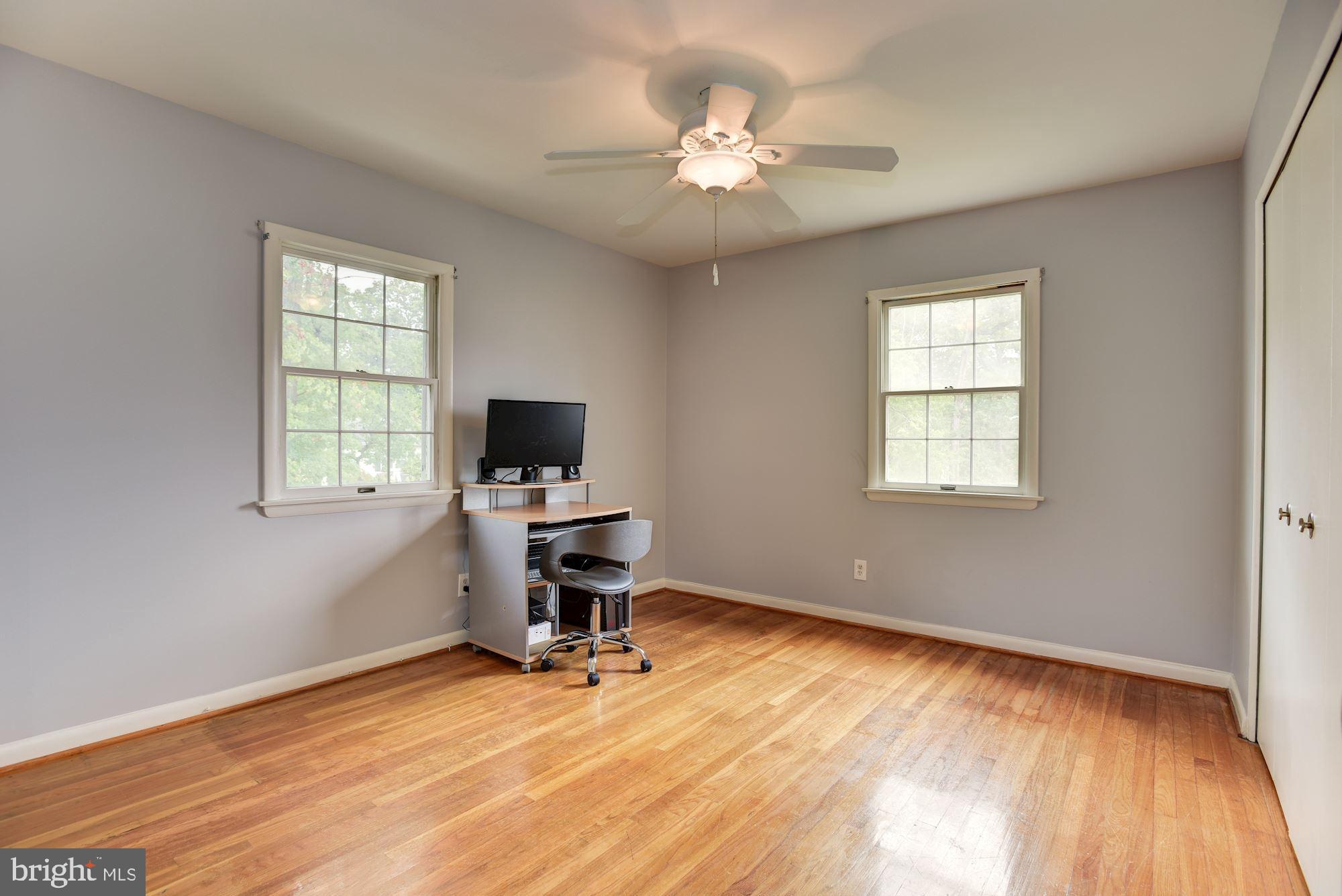 1319 Gatefield Road Baltimore, MD 21228 - Photo 16 of 34 Bedroom