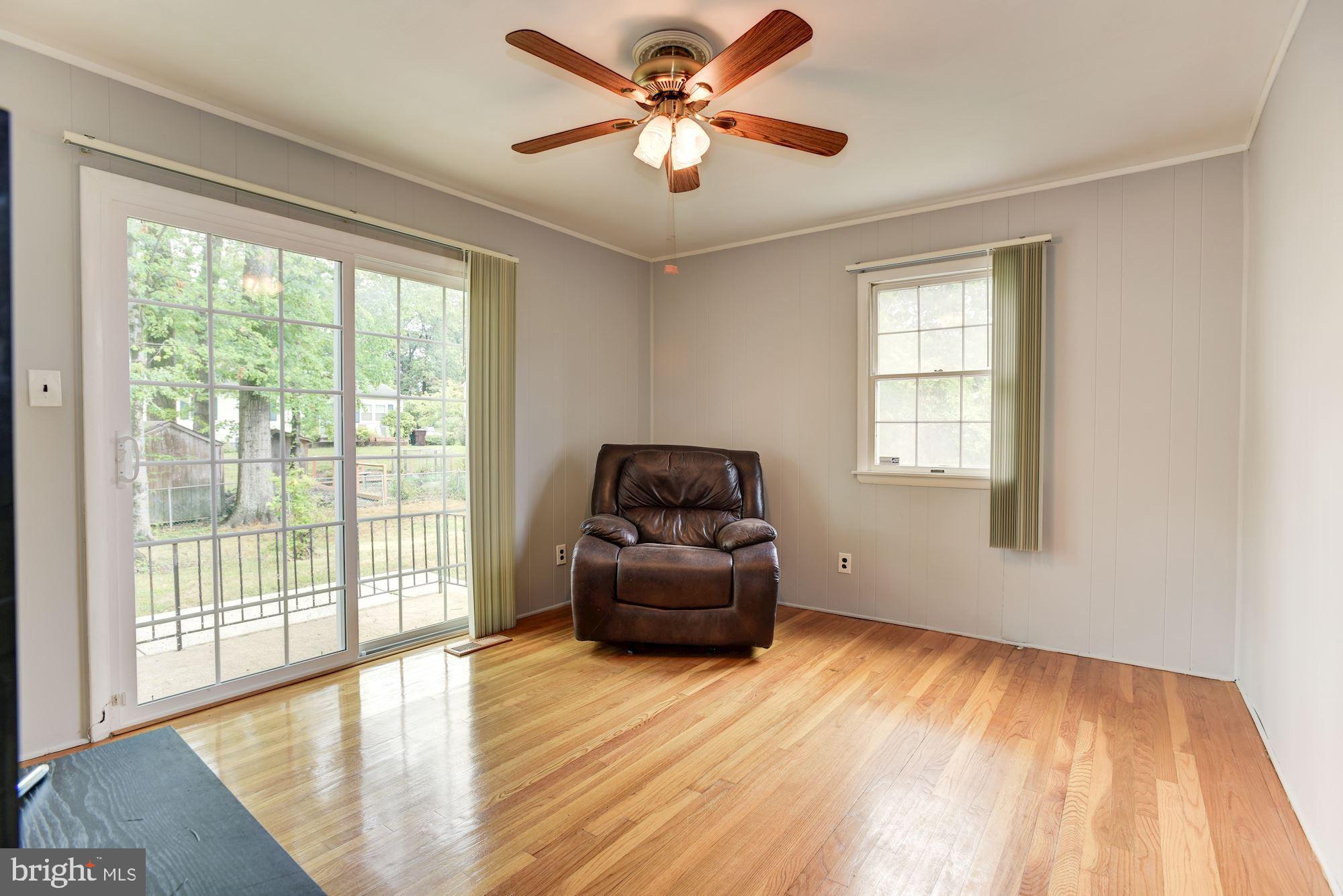 1319 Gatefield Road Baltimore, MD 21228 - Photo 10 of 34 Primary Bedroom