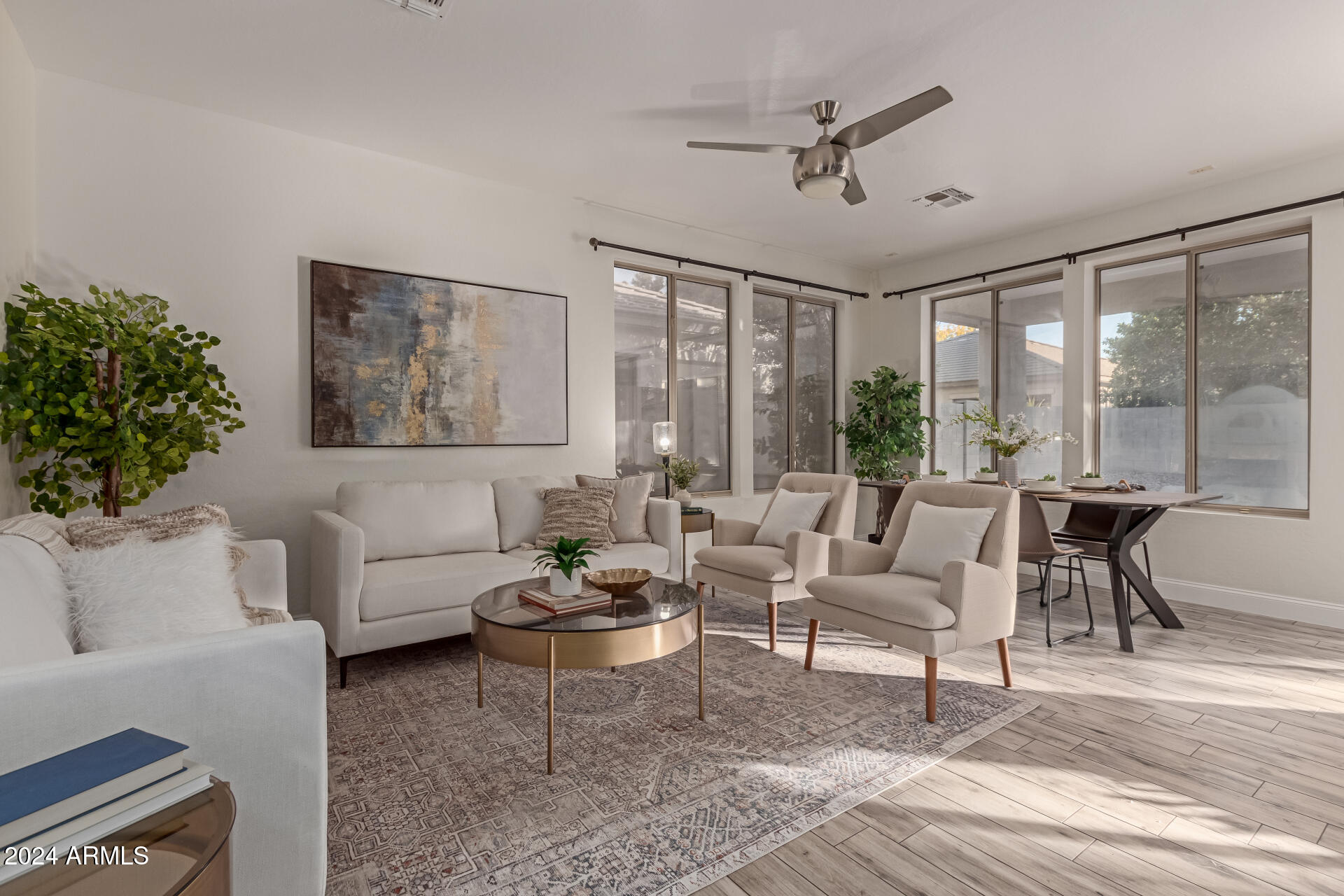 563 East Krista Way Tempe, AZ 85284 - Photo 13 of 50 Great room