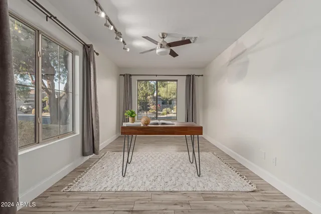 $829,900 | 563 East Krista Way, Tempe, AZ 85284