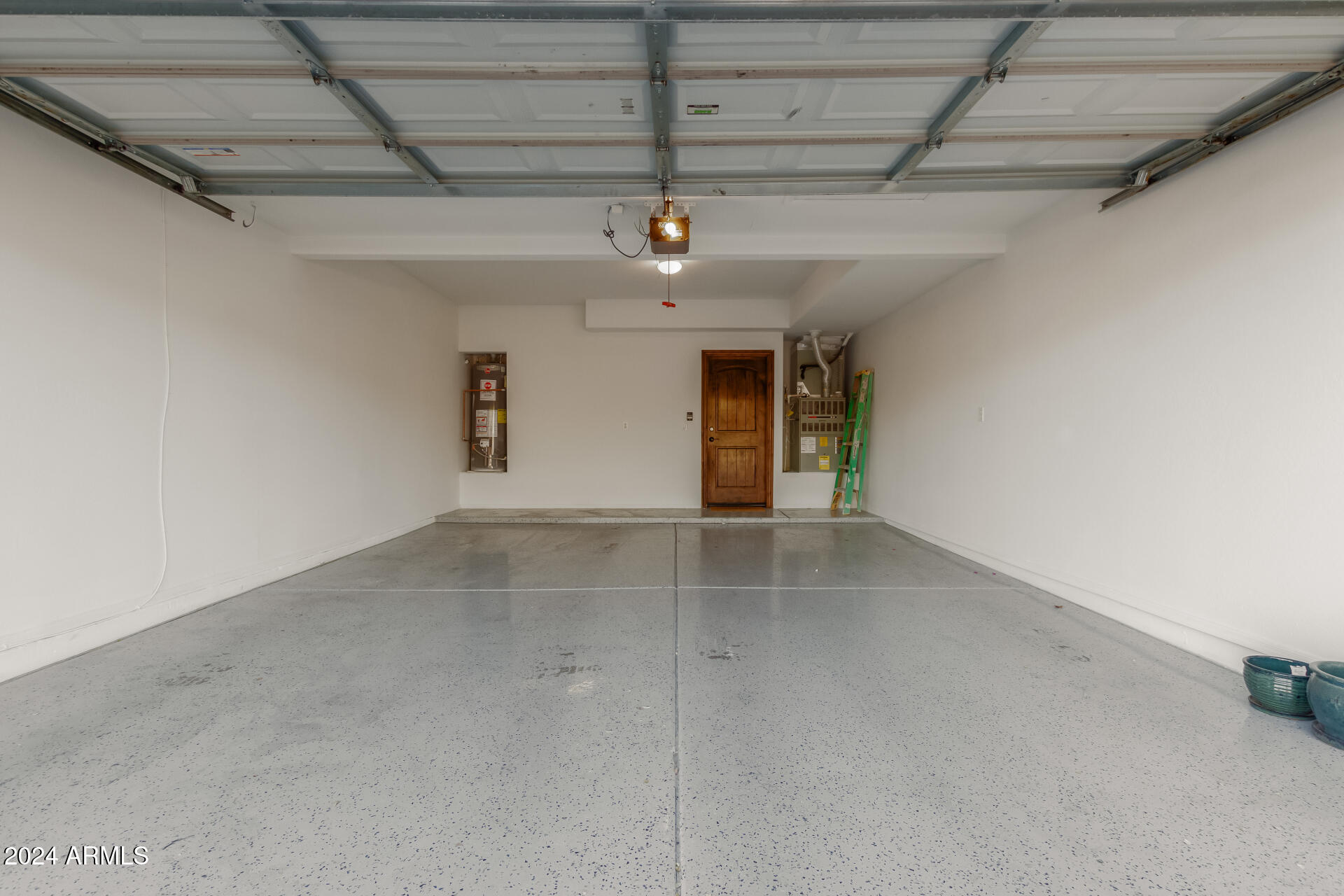 563 East Krista Way Tempe, AZ 85284 - Photo 40 of 50 Garage Epoxy