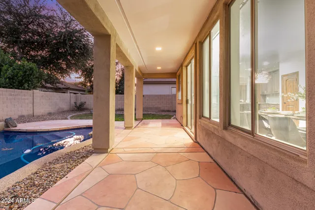 $829,900 | 563 East Krista Way, Tempe, AZ 85284