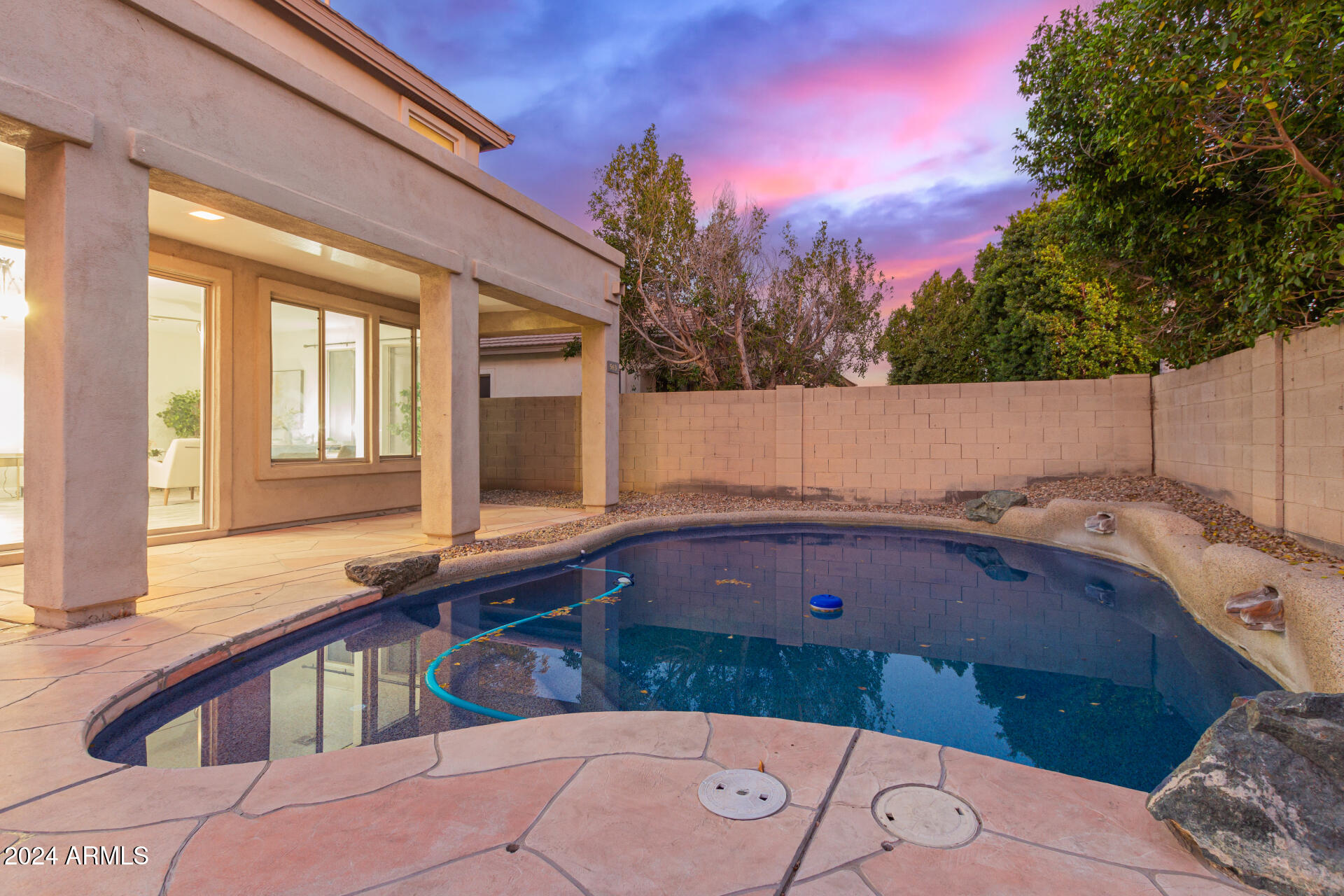 563 East Krista Way Tempe, AZ 85284 - Photo 43 of 50 Pool 2