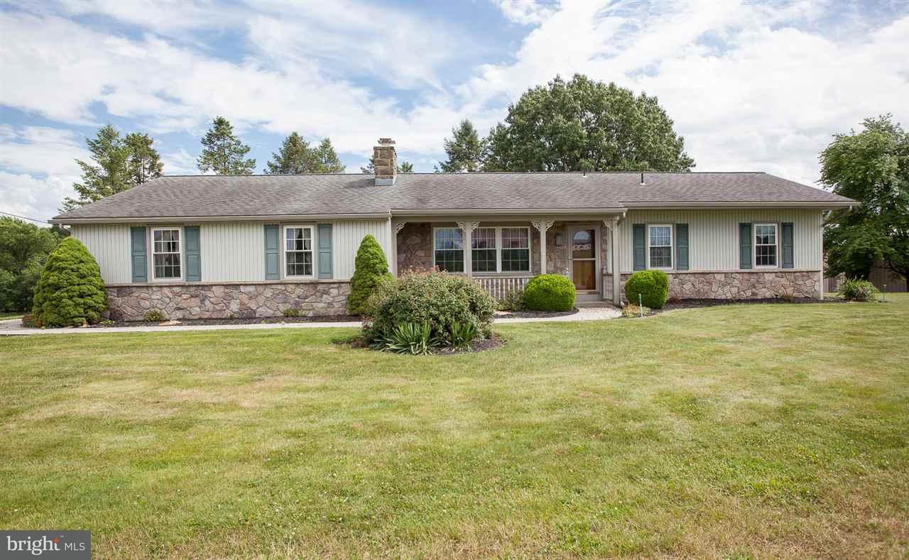 3818 Roundtop Road Elizabethtown, PA 17022 - Photo 1 of 25 Gallery Image 1