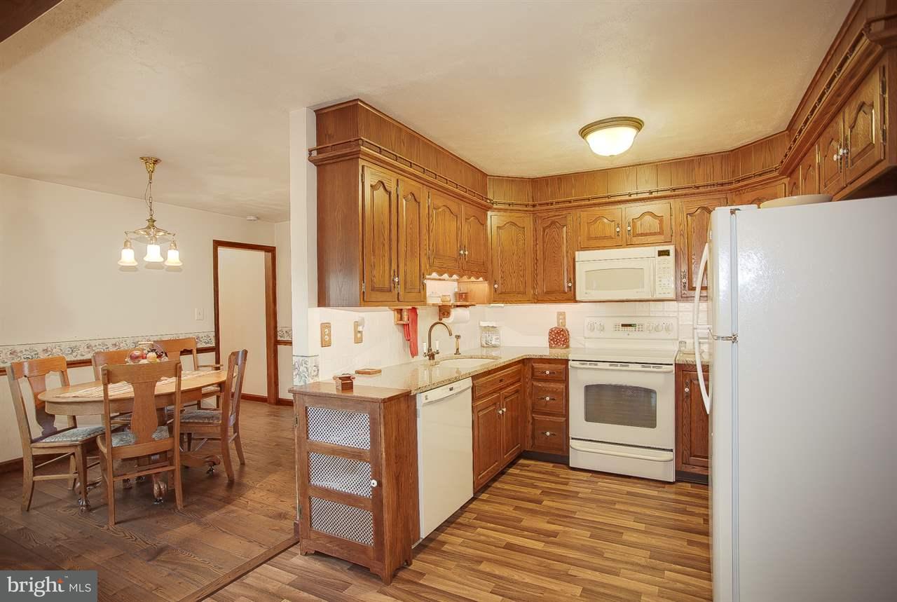 3818 Roundtop Road Elizabethtown, PA 17022 - Photo 18 of 25 Gallery Image 18