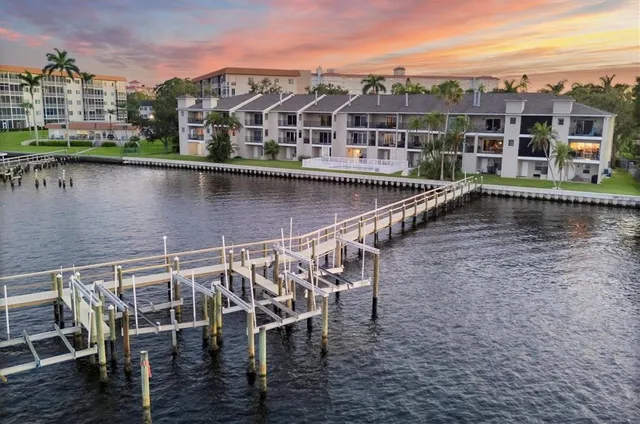 $699,000 | 1602 Point Pleasant Avenue West, Bradenton, FL 34205